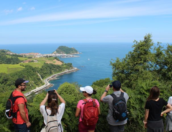 Visita bodega txakoli - Zarautz - Tour Camino de Santiago - Earra Tours