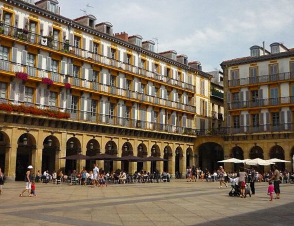 parte-vieja-san-sebastian-earra-tous